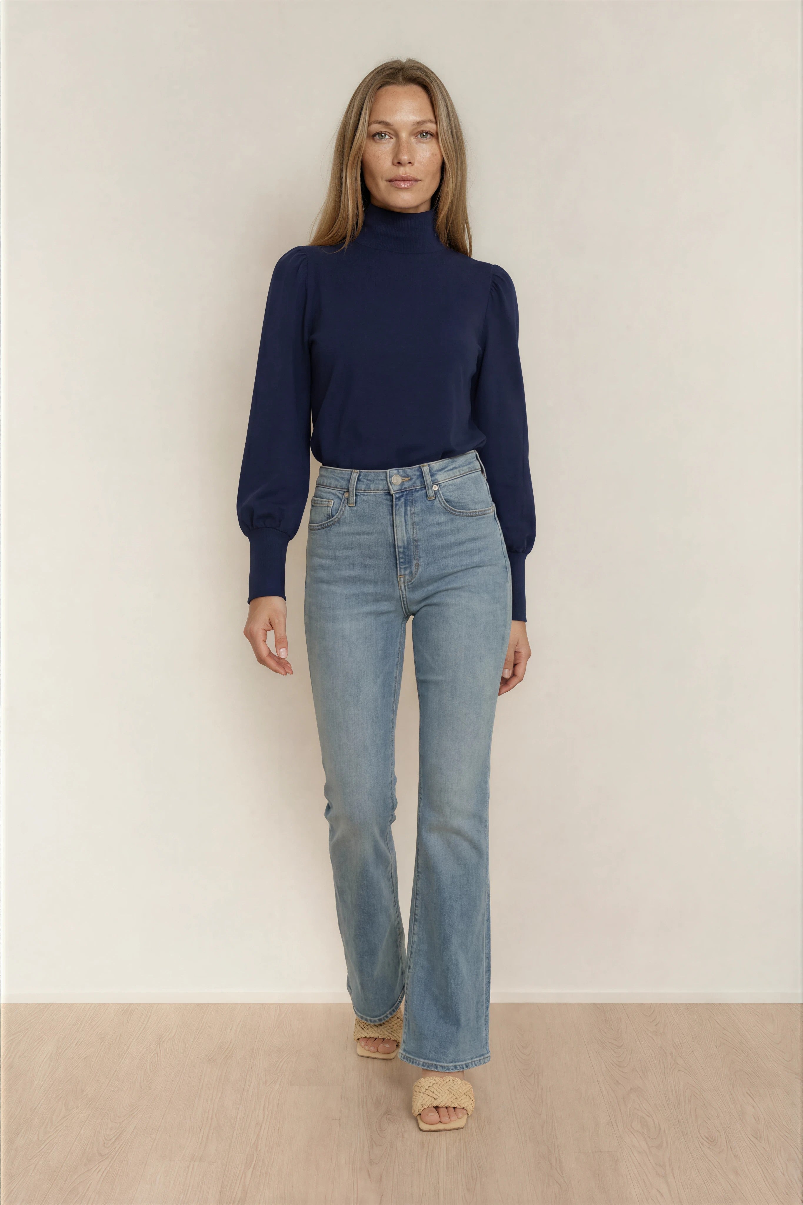 BRIDGET LONG SLEEVE TURTLENECK T SHIRT