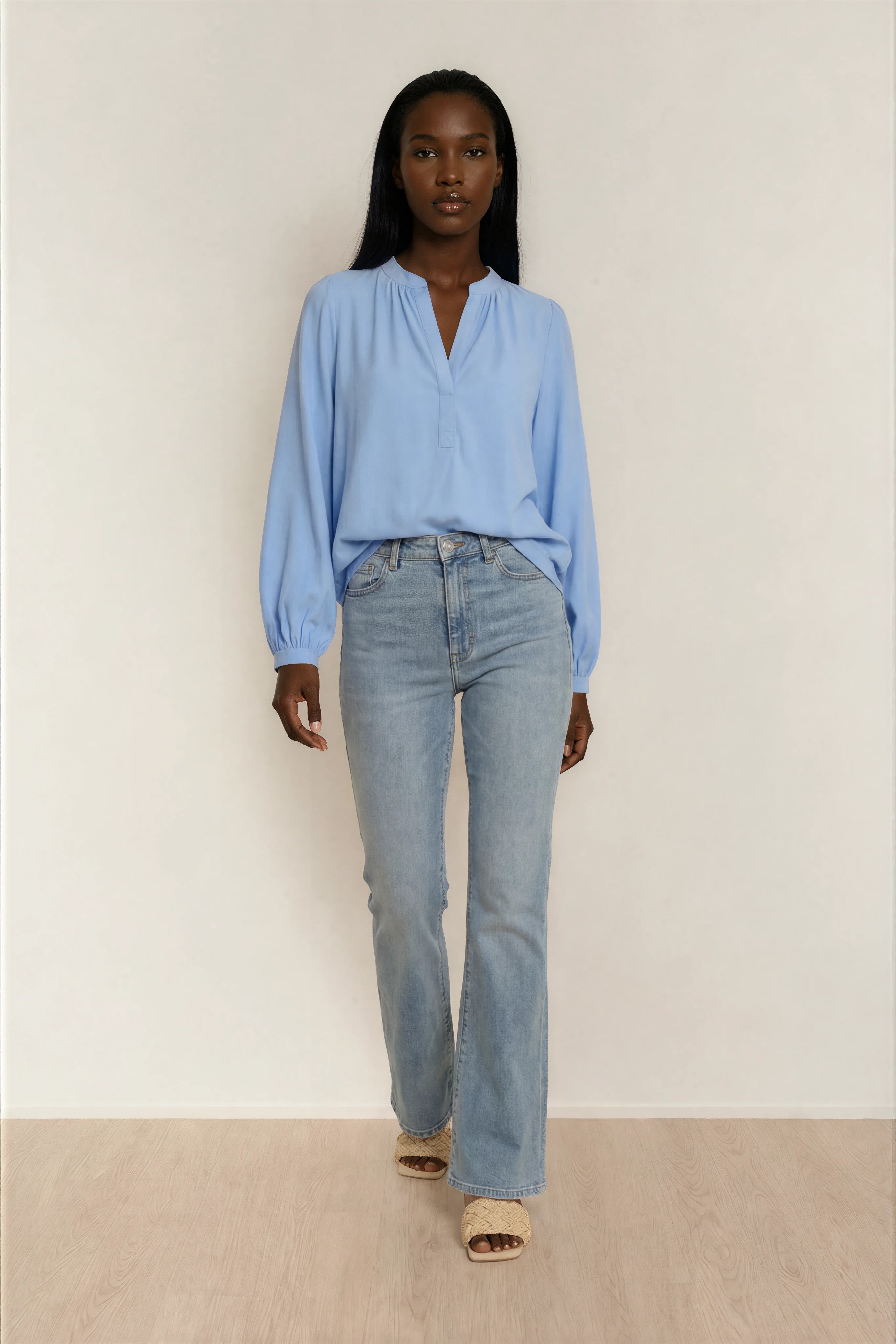 OLIVIA SPLIT NECK LONG SLEEVE RELAXED FIT T SHIRT